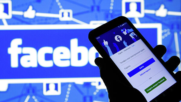 Bloomberg опубликовал изображение смарт-часов Facebook.