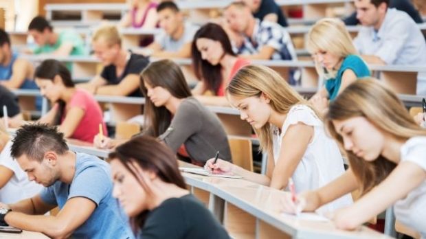 Admitere 2017: Circa 1.300 de studenți, de la contract la buget