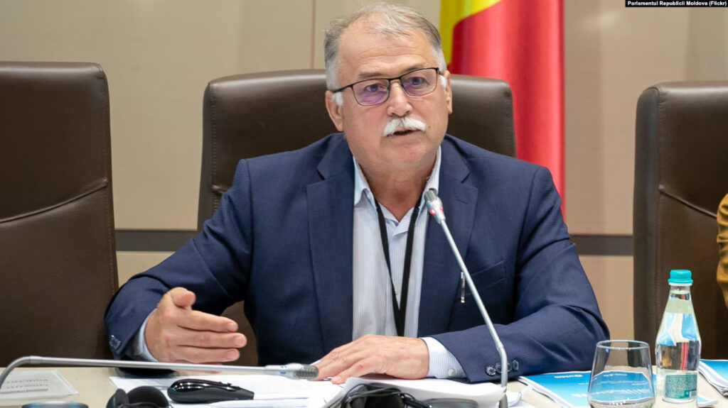 Șeful Direcției Juridice a Parlamentului, Ion Creangă, rămâne în arest.