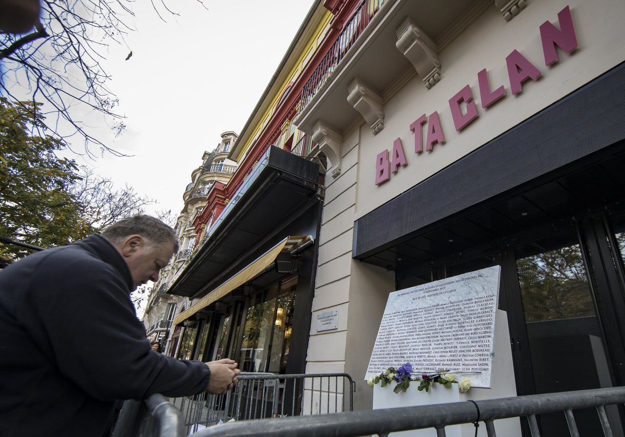 Franţa - un film de televiziune despre atentatul de la Bataclan a fost amânat.