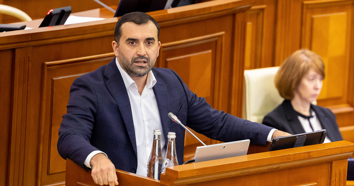 Albu: O țară puternică nu este aceea care merge la război, ci aceea care își iubește cetățenii.