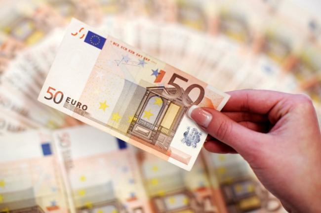 Întărirea valutei naţionale va avea un impact negativ asupra economiei UE.