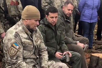 Зеленский признал покупку угля из Донбасса через Россию.