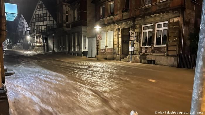 Непогода в Германии привела к серьезным последствиям.