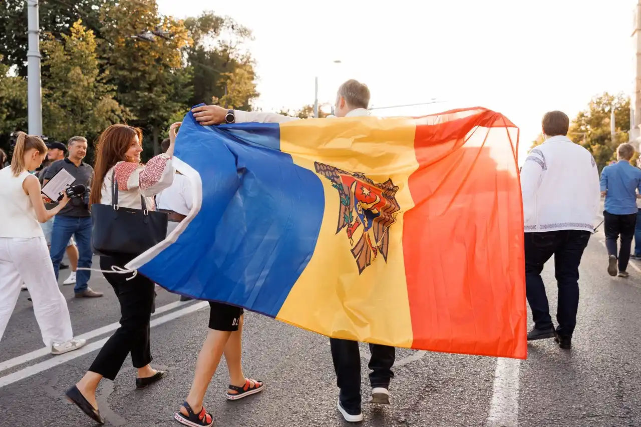 Moldovenii din diasporă pot obține până la 150.000 de lei pentru proiecte culturale și educaționale.