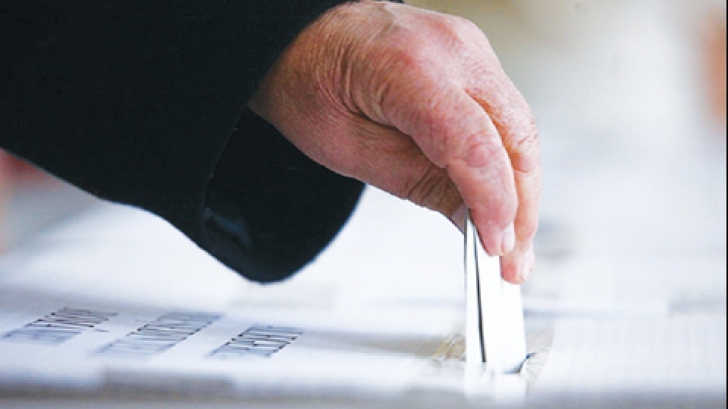 Totodată, până la acea oră, pe liste suplimentare au votat 8.969 de alegători. În total, pe listele electorale de bază sunt înscrişi 2.803.120 de alegători.