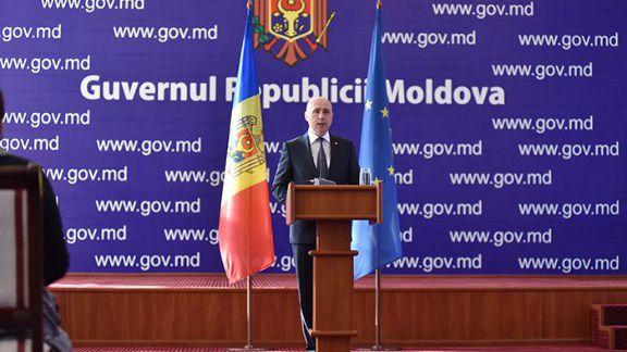 Филип пообещал гражданам новые рабочие места.