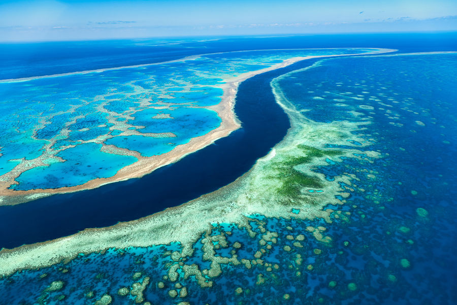 Australia a vândut americanilor una dintre insulele Marii Bariere de Corali pentru 1,2 miliarde de dolari.