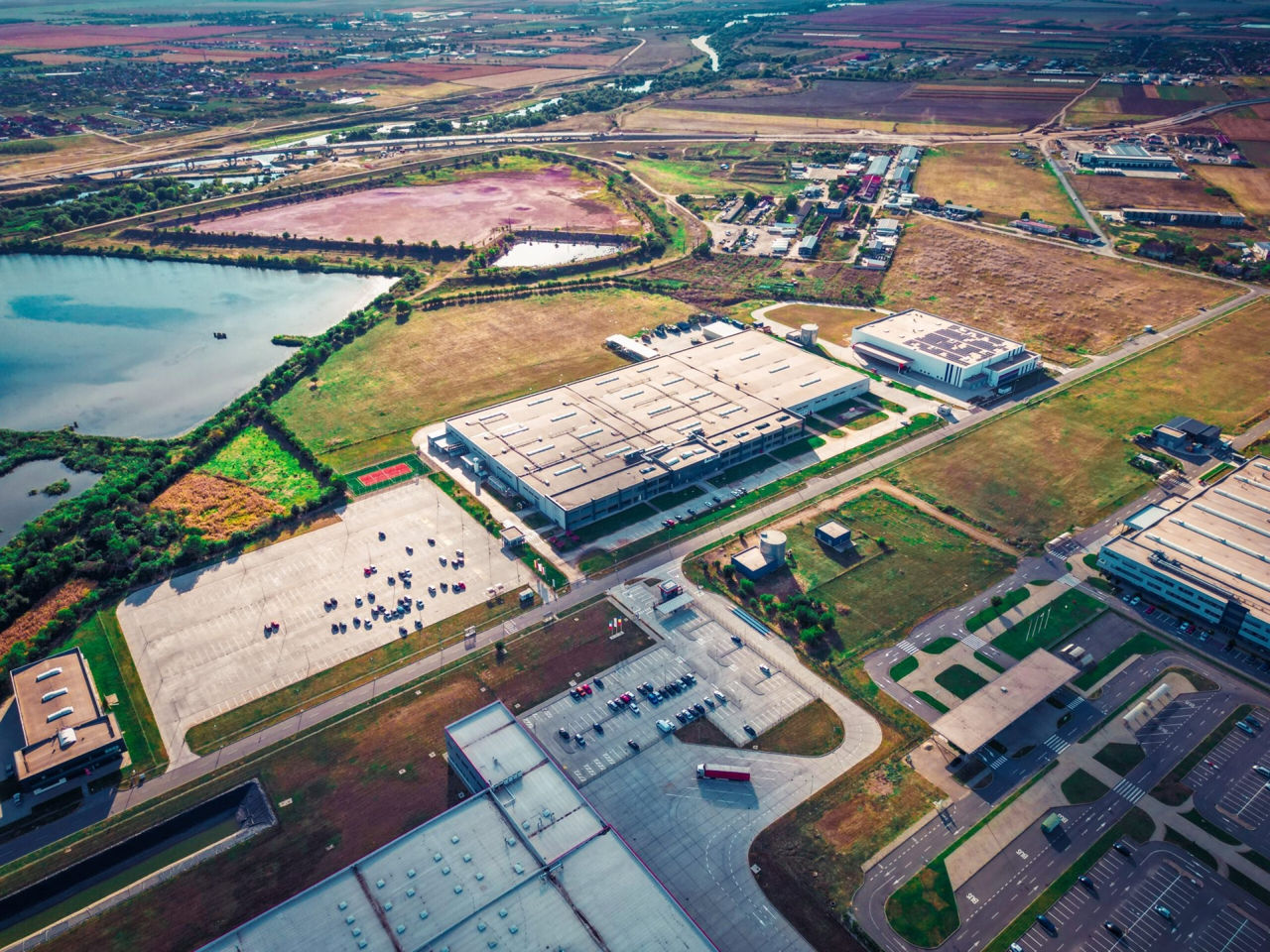 Guvernul lansează un nou program pentru dezvoltarea parcurilor industriale.