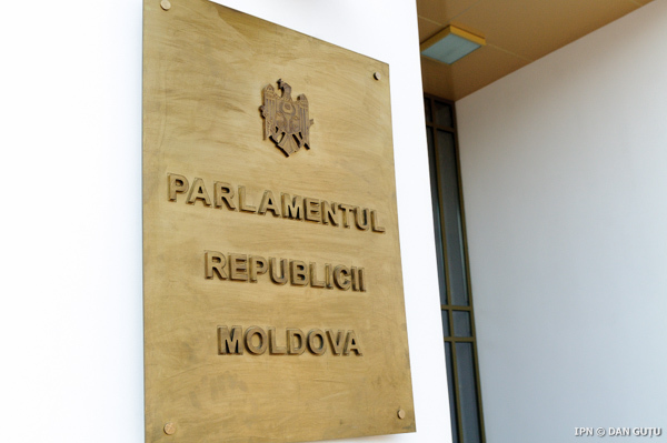 Состав нового парламента обнадёживает, несмотря на то, что в списке депутатов попали и люди с подозрительной репутацией.