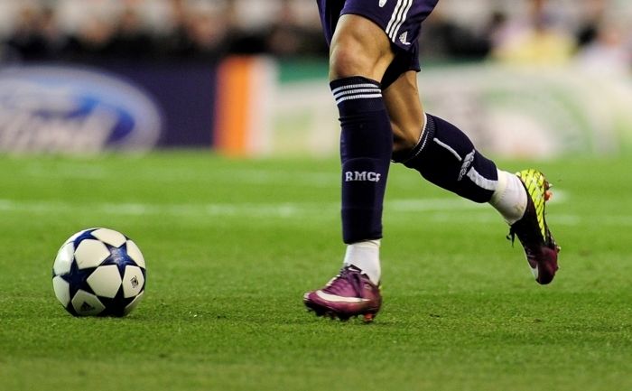 Crearea funcţiei de asistent video reprezintă a doua fază de introducere a tehnologiei în fotbal.