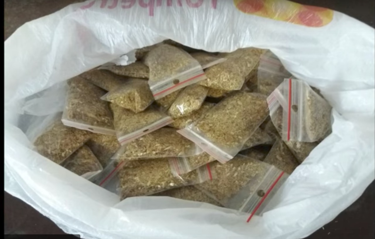 Полиция Калараша накрыла целую преступную сеть по распространению наркотиков.