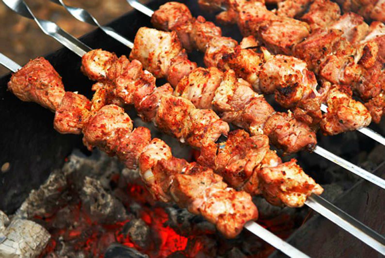 Экономическим агентам будет разрешено готовить шашлыки с 12.00.