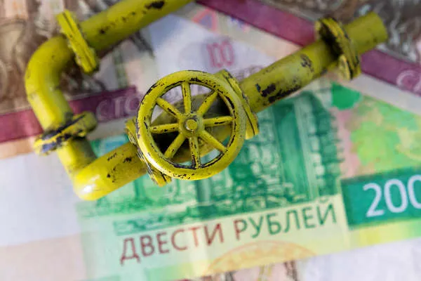 Премьер Словении: Европа откажется платить за газ в рублях.