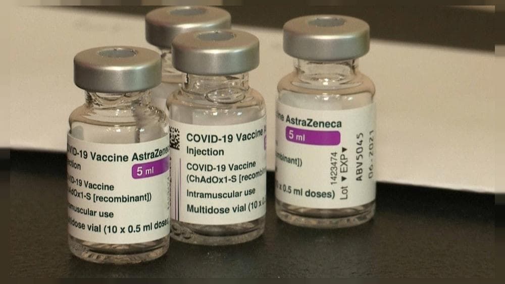 К вакцине AstraZeneca во Франции возникло недоверие.