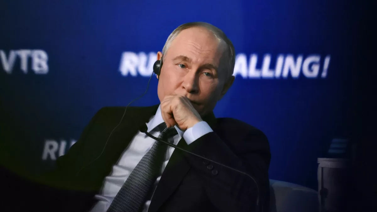 ЕС ввел новые санкции в отношении России.