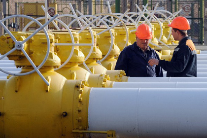 Евросоюз пообещал помочь Украине выплатить около двух миллиардов долларов задолженности. Фото: Сергей Супинский / AFP