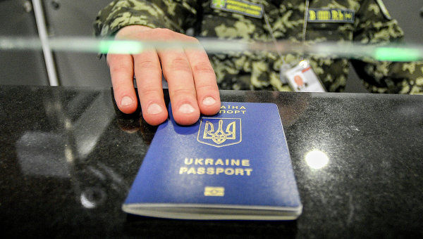 Комитет Европарламента одобрил безвизовый режим с Украиной.