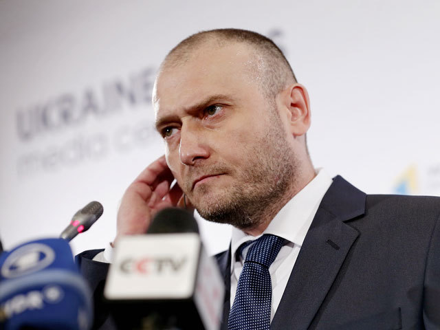 ЦИК зарегистрировала кандидатом в президенты Украины лидера "Правого сектора" Дмитрия Яроша 1 апреля.
