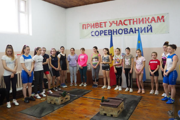 В Комрате набирает популярность тяжелая атлетика. Фото: gagauzinfo.md.