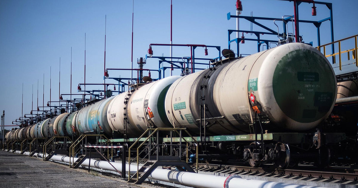 Болгария ограничила экспорт нефтепродуктов в страны ЕС.