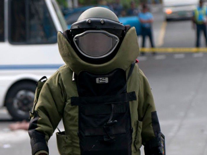 O alertă cu bombă a pus pe jar, noaptea trecută, poliţiștii din Capitală. Foto: noi.md
