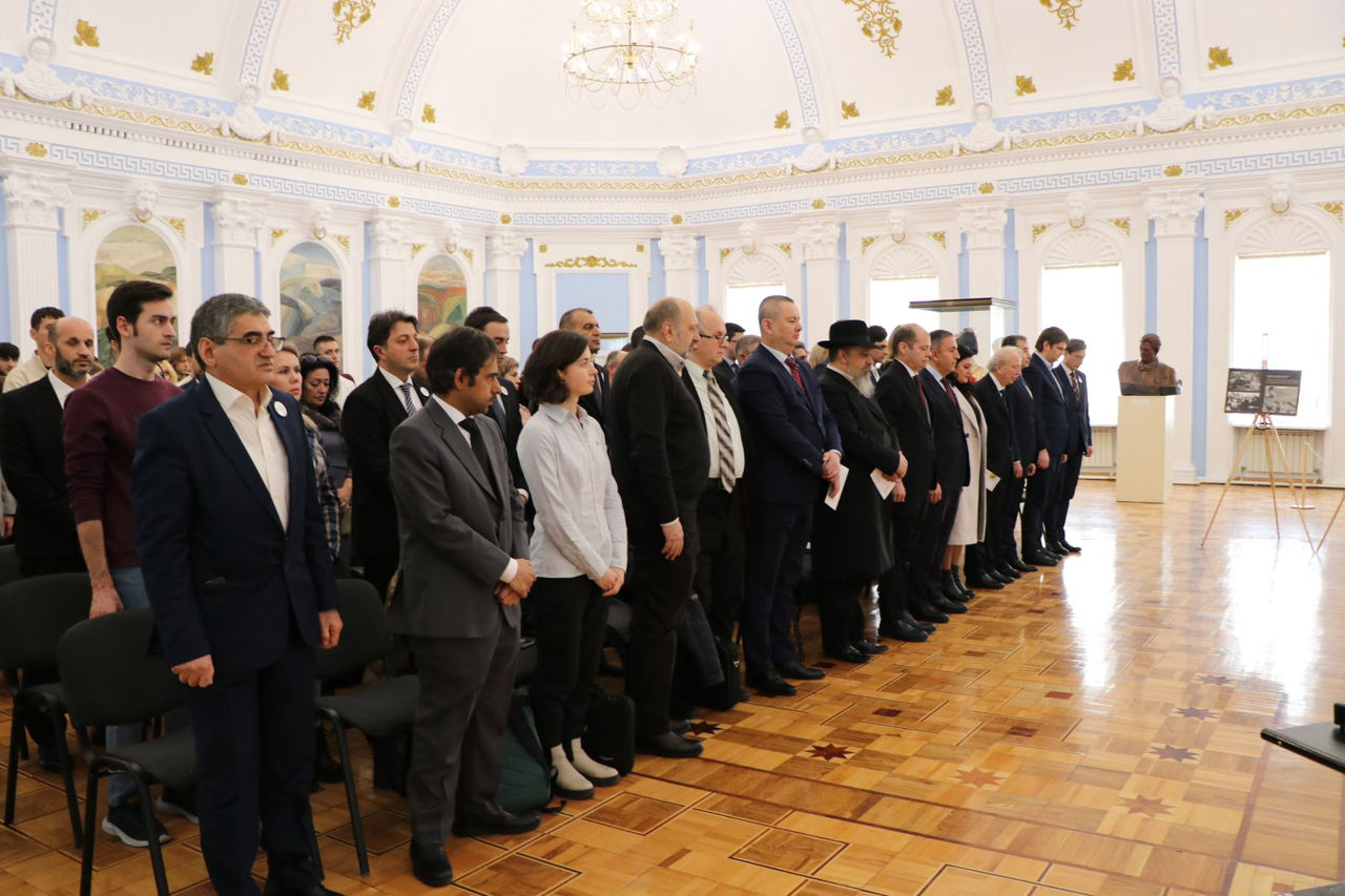 В различных уголках мира, в том числе в Молдове, вспоминают Ходжалинскую трагедию.
