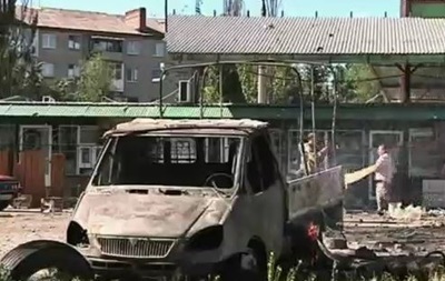 Франция и Германия призвали Порошенко продлить перемирие.