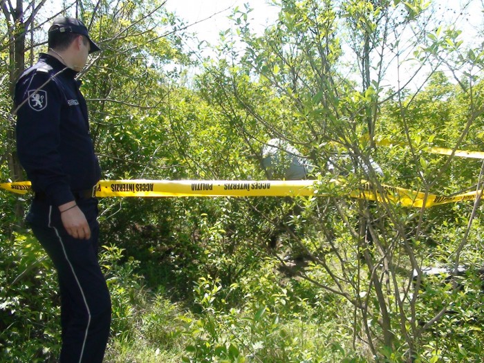 Cadavrul unui bărbat de 40 de ani, originar din raionul Leova, a fost identificat de către poliția Capitalei într-o pădure din preajma comunei Sângera.