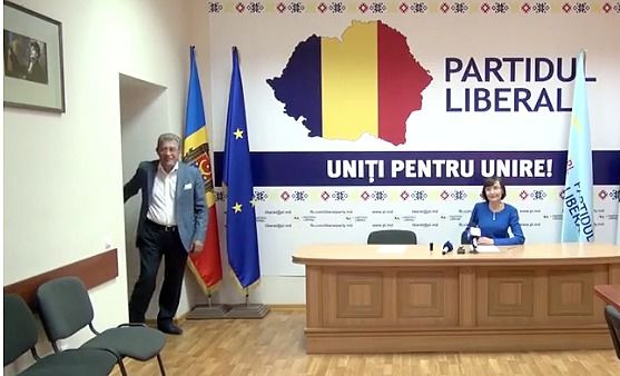 Либералы потребовали отставки Додона, Филипа и Канду.