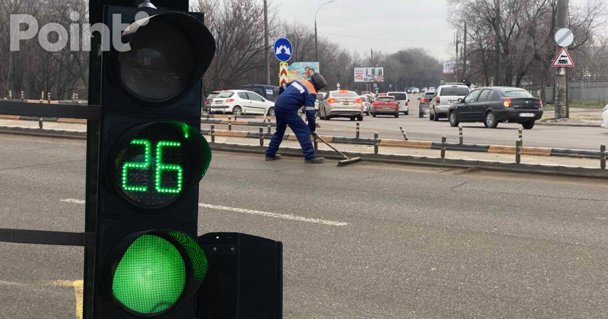 Semafoarele din zona Autogării de Nord urmează să funcționeze: Șoferii se declară sceptici.