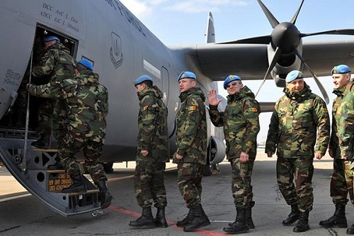 Из Молдовы в Косово 7 марта отправились 33 военнослужащих в составе взвода легкой пехоты, предназначенного для охраны и обороны воинских объектов и патрулирования зоны ответственности, а также 7 инженеров-саперов и офицер штаба.
