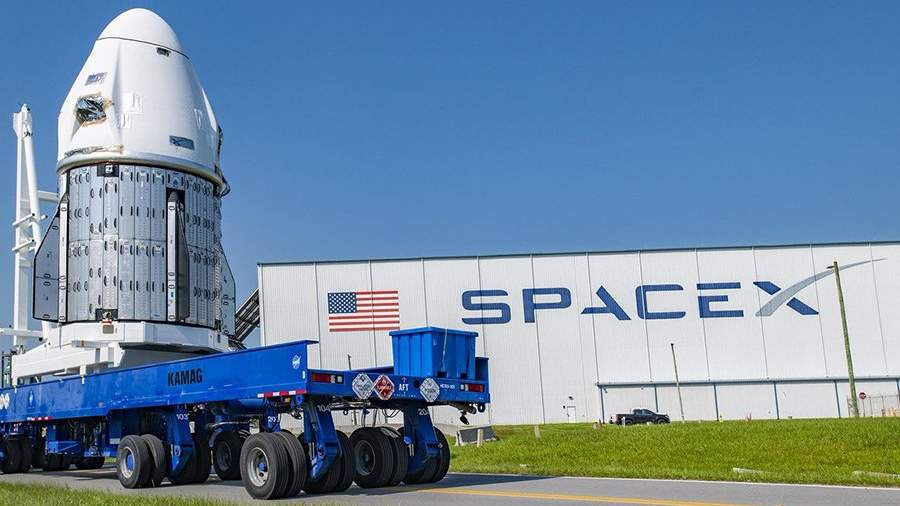 Компанию SpaceX обвиняют в незаконном увольнении сотрудников.