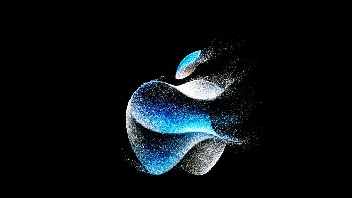 Минюст США подал иск против Apple из-за монополизации рынка смартфонов.