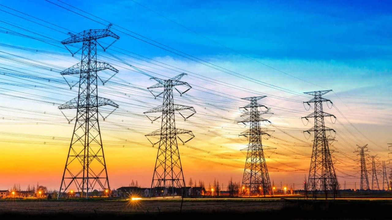 Украина снова начала продавать электроэнергию в Молдову и Европу.