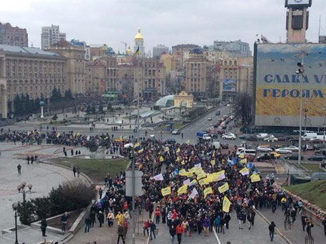 Среди активистов много пенсионеров и студентов.
