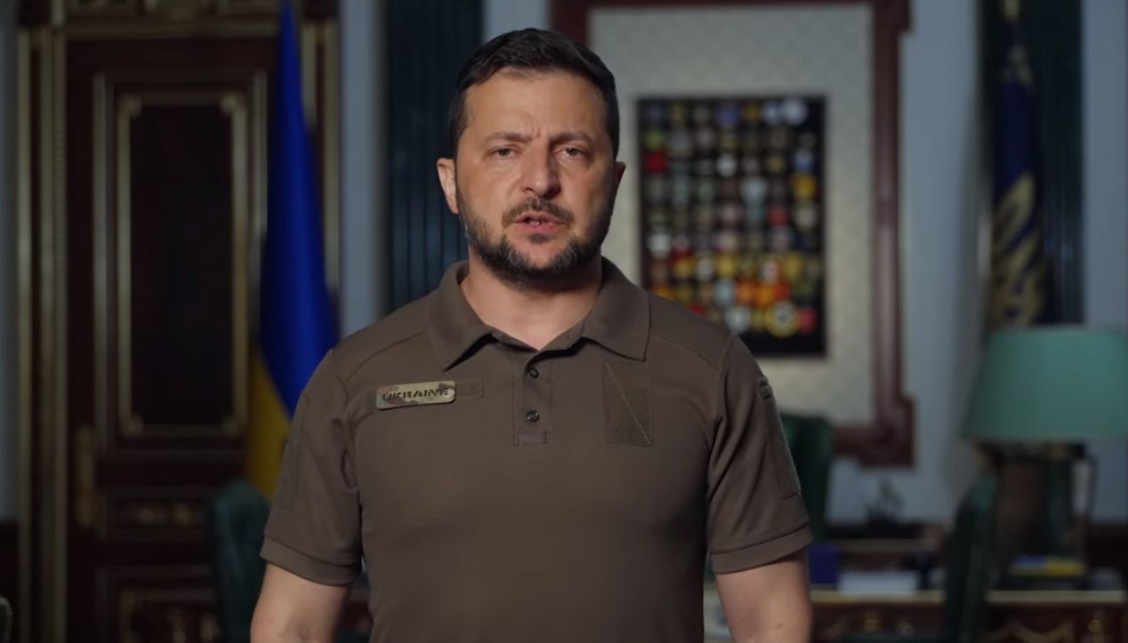 Зеленский: Крымский мост для Украины — это цель, которая должна быть нейтрализована.