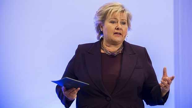 Premierul norvegian a jucat Pokemon Go în Parlament.