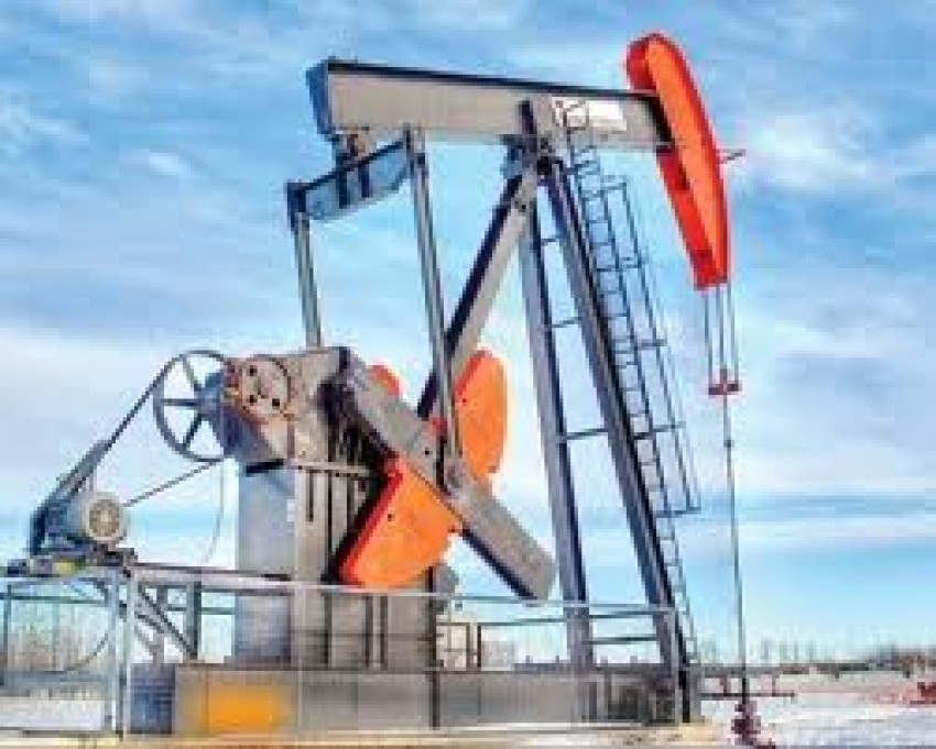 Pe de altă parte, timp de o săptămână rezervele americane de petrol au crescut cu 6,6 mil de barili.