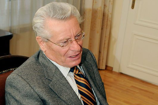 Ни члены семьи Лучинского, ни его ассистент не комментируют информацию.    Фото: obzormd.com