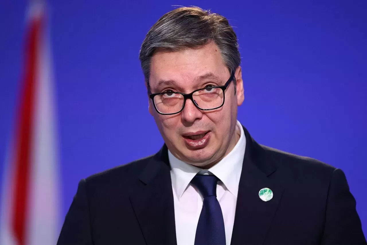 Вучич подтвердил позицию Сербии по "референдумам" в Украине.