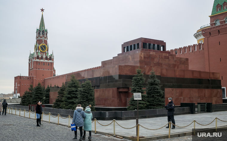 Врач рассекретил детали смерти Ленина.