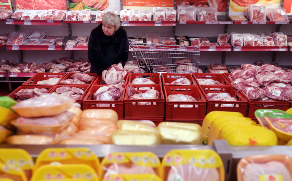 Recorduri pe piața mondială: Carnea și uleiurile vegetale se scumpesc.