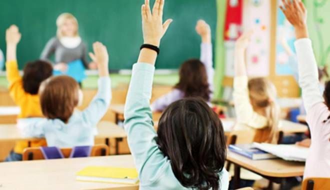 Un minor din Capitală este ignorat şi jignit de profesor. Foto: cugetliber.ro