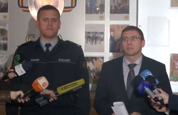 Cei 28 de politisti au fost retinuti pentru corupere pasiva si risca pana la 10 ani de inchisoare.