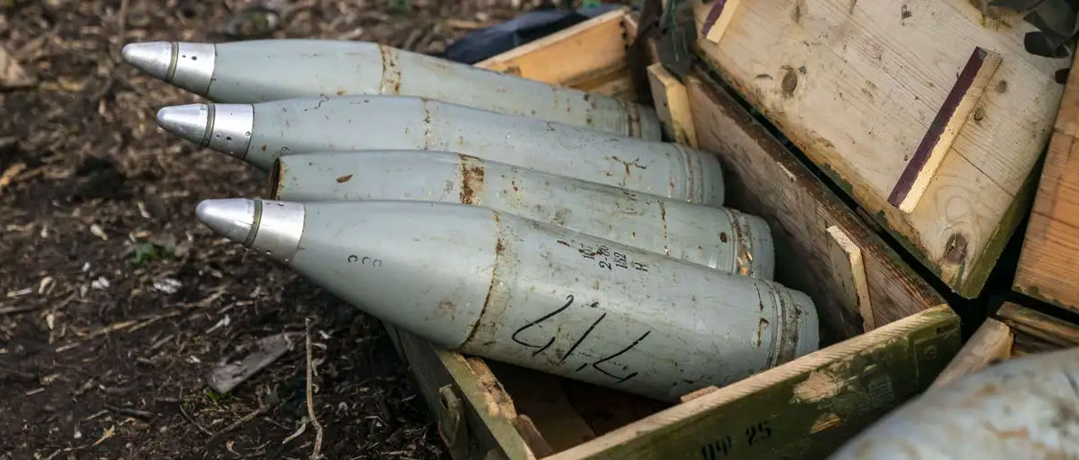 WSJ: Чехия закупила по всему миру 800 тысяч снарядов для ВСУ.