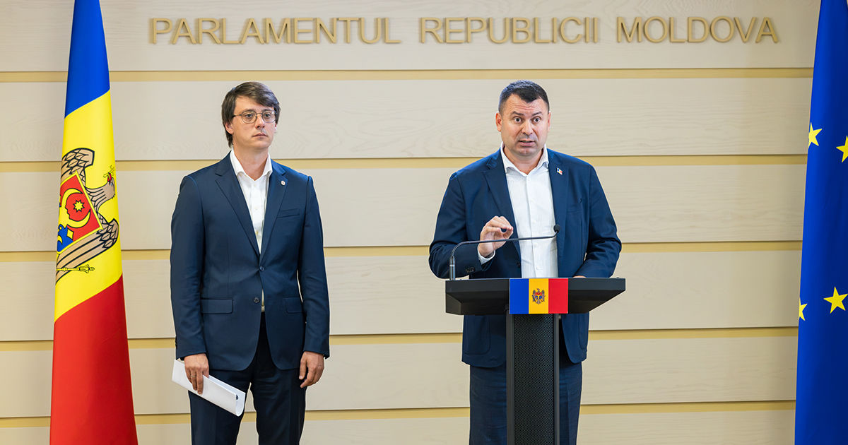 Партия «Демократия дома» намерена вступить в группу Европейских консерваторов и реформистов.