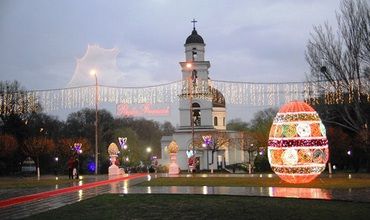 Кишинев не будет украшен по случаю Пасхи.