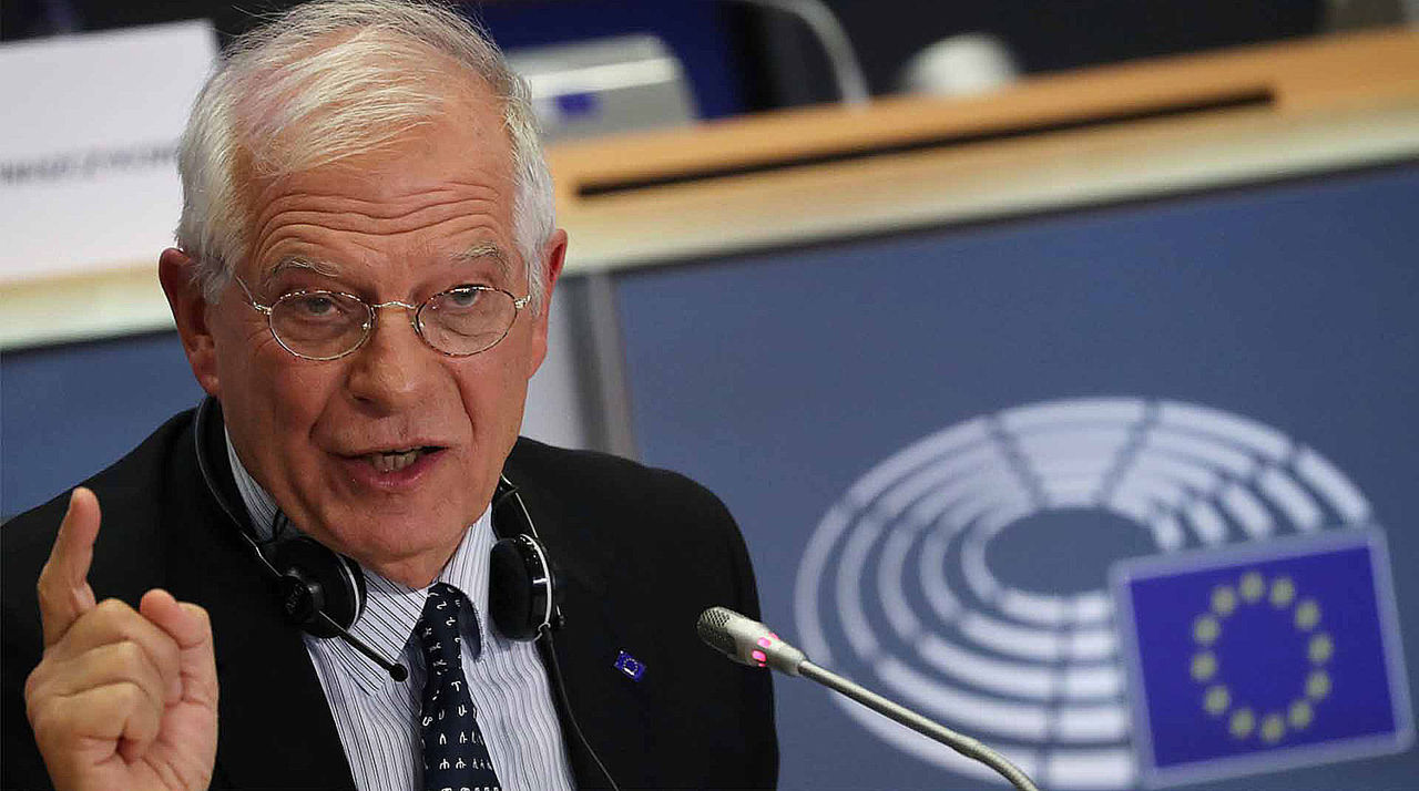 Боррель: ЕС не хочет быть частью войны, но поможет Украине защититься.