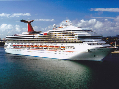 Condiţiile de la Carnival Triumph îi afectează în principal pe cei în vârstă şi cei care au probleme de sănătate.
